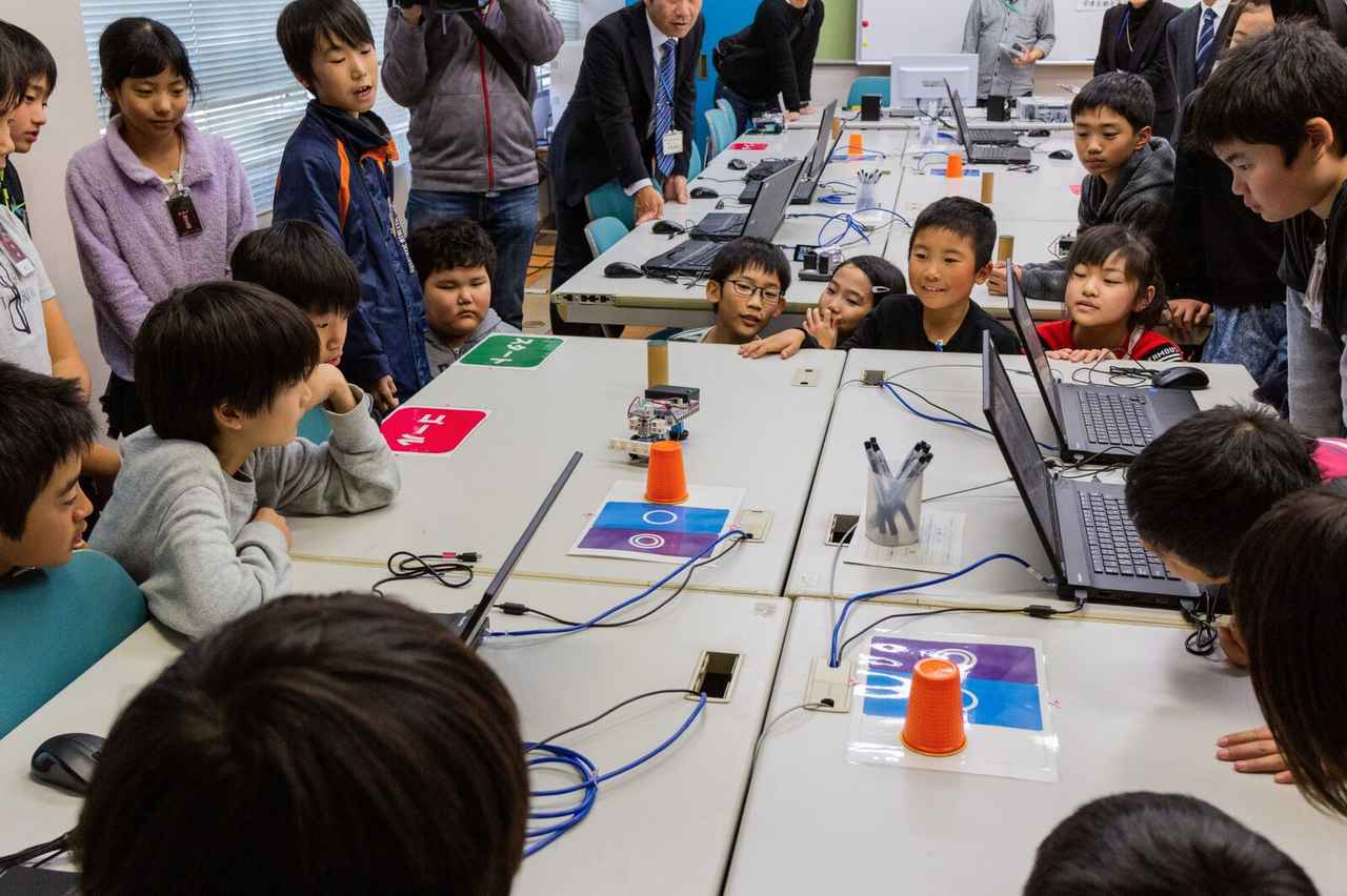 大事なのは「失敗すること」。名古屋市立天白小学校の「ロボットカーを使ったプログラミング授業」からわかったこと
